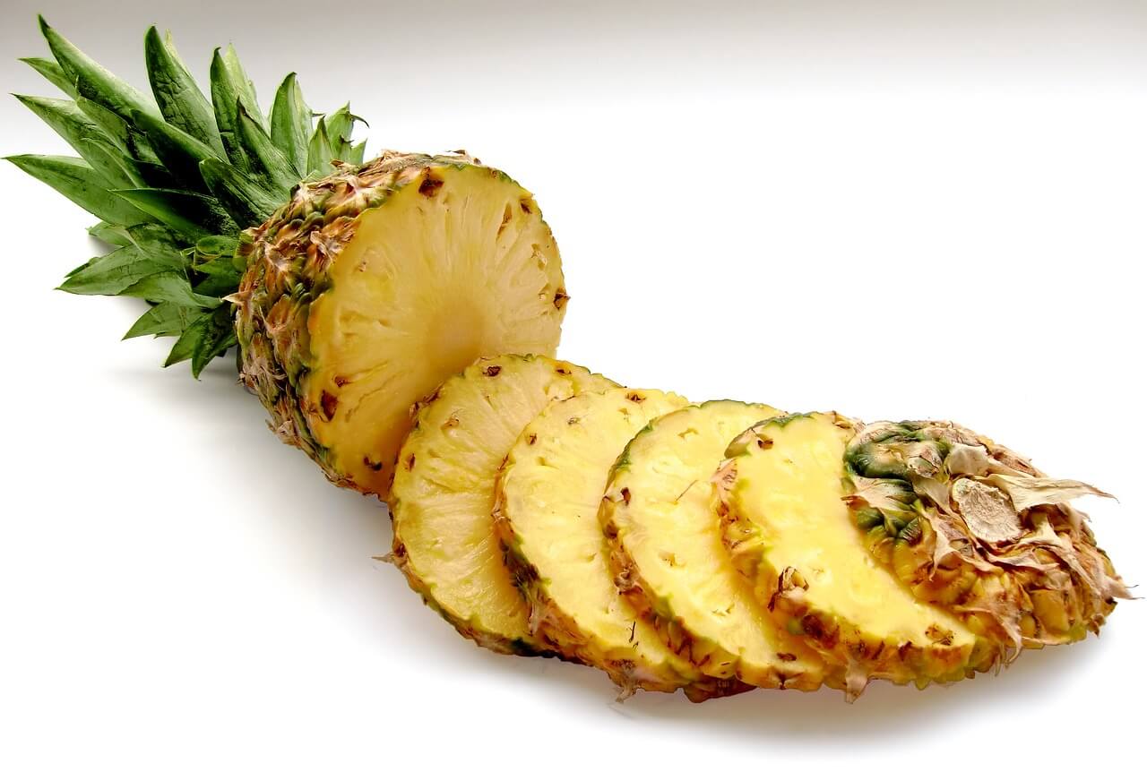 pineapple in season